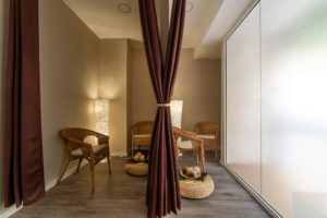- Sadhana Massage Center waiting-room-sadhana-erotic-massage-center-valencia